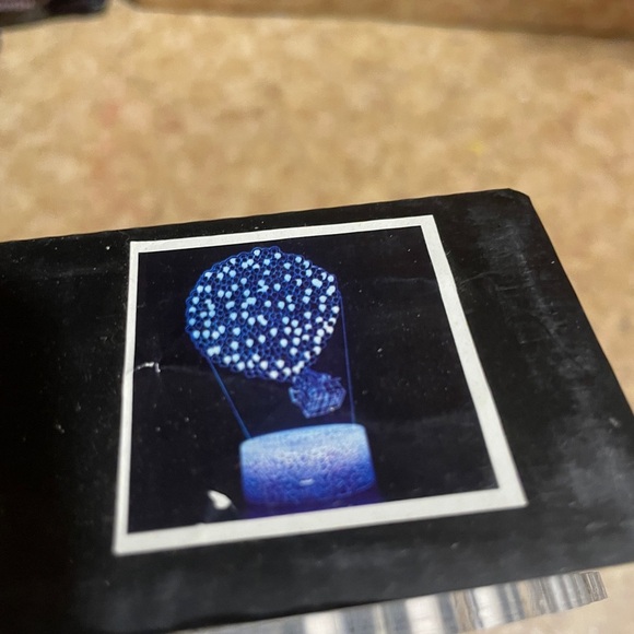 Whimsical Balloon House LED Party Light - Picture 4 of 4